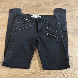 Stylish Black Women's Jeans with Zipper Accents